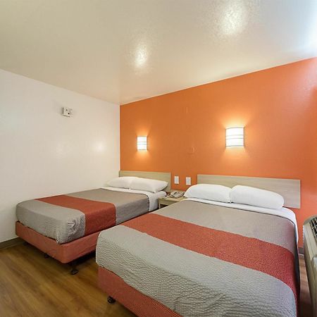 Motel 6-Mcallen, Tx Bagian luar foto