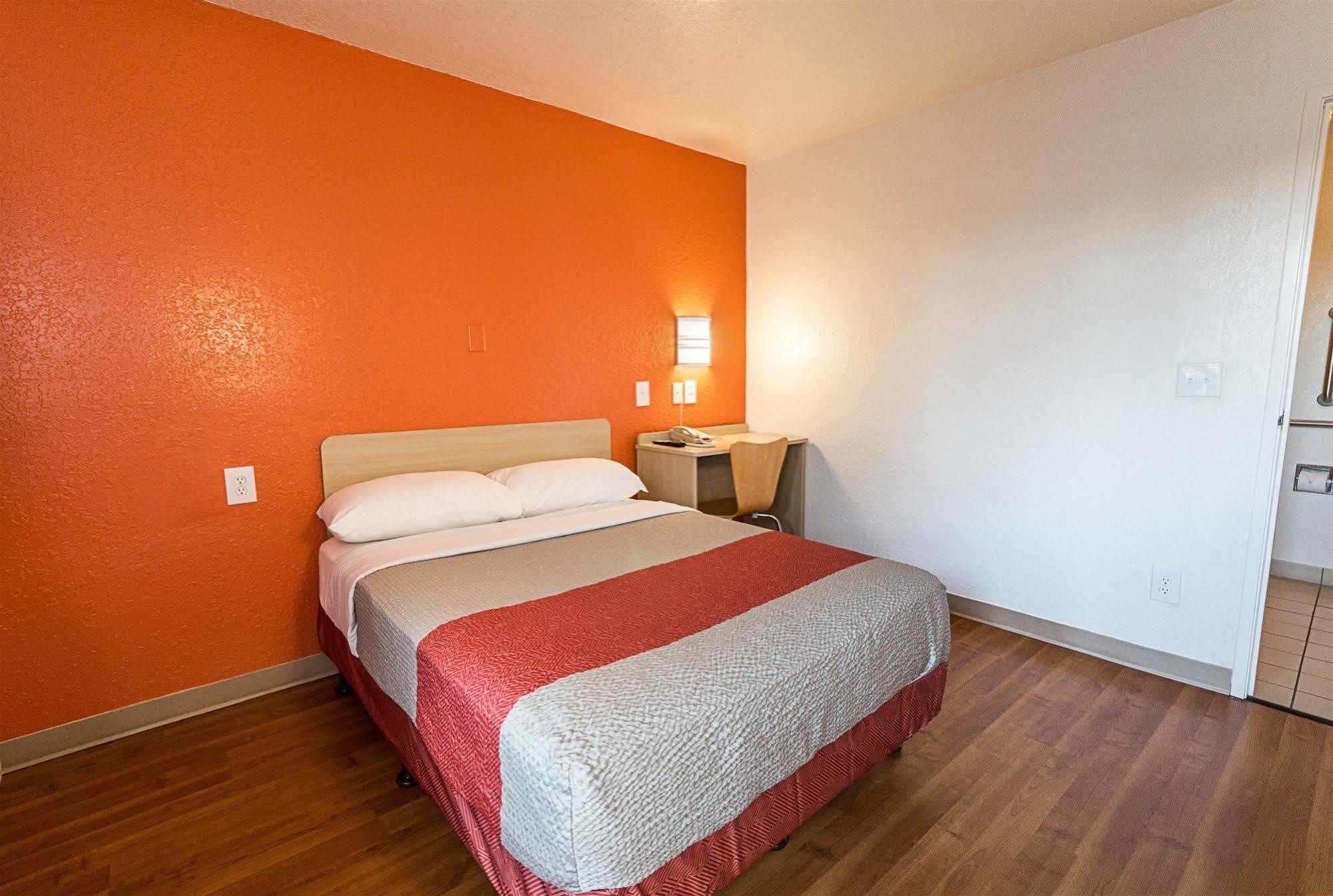 Motel 6-Mcallen, Tx Bagian luar foto